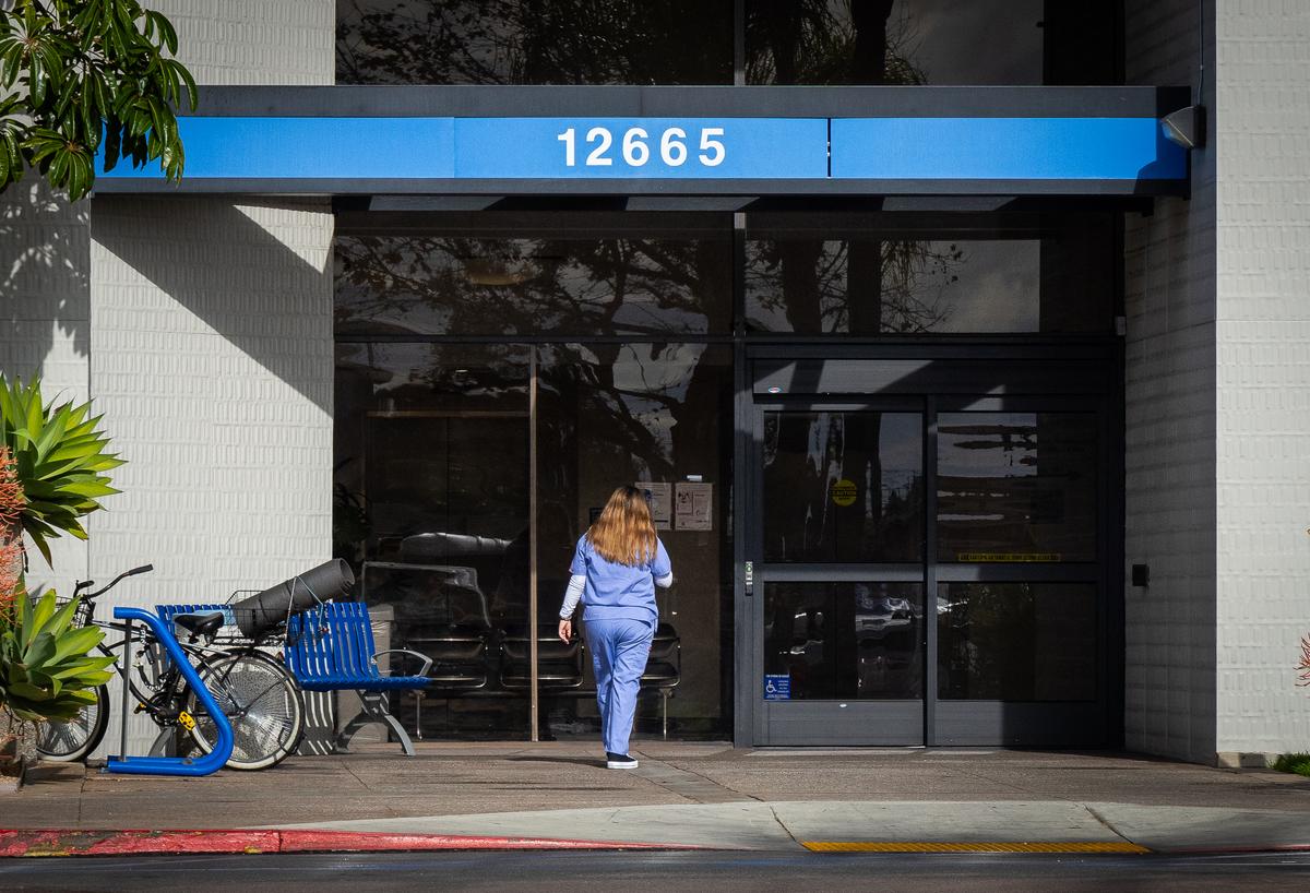 The Corruption of Medical Education by Protocol-Driven Medicine