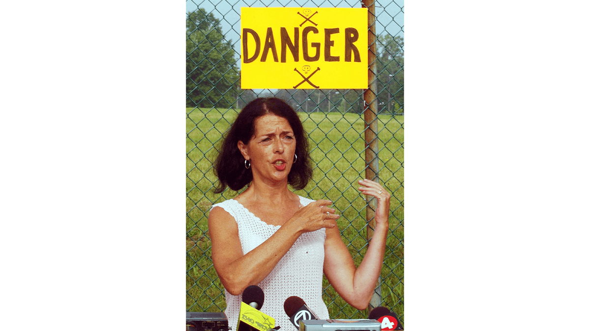 Lois Gibbs: Homemaker Turned Environmental Activist
