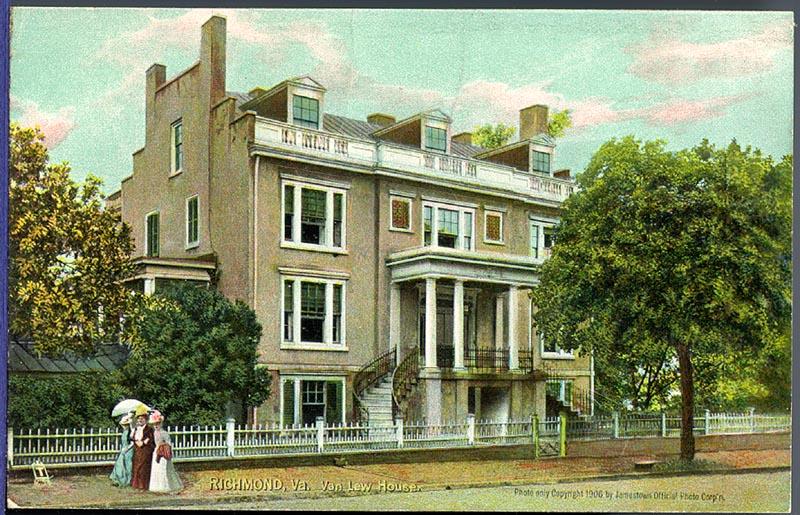 A postcard from 1906 that depicts the Elizabeth Van Lew mansion. While enslaved, a young Mary Jane Richards likely lived in this house. (Public Domain)