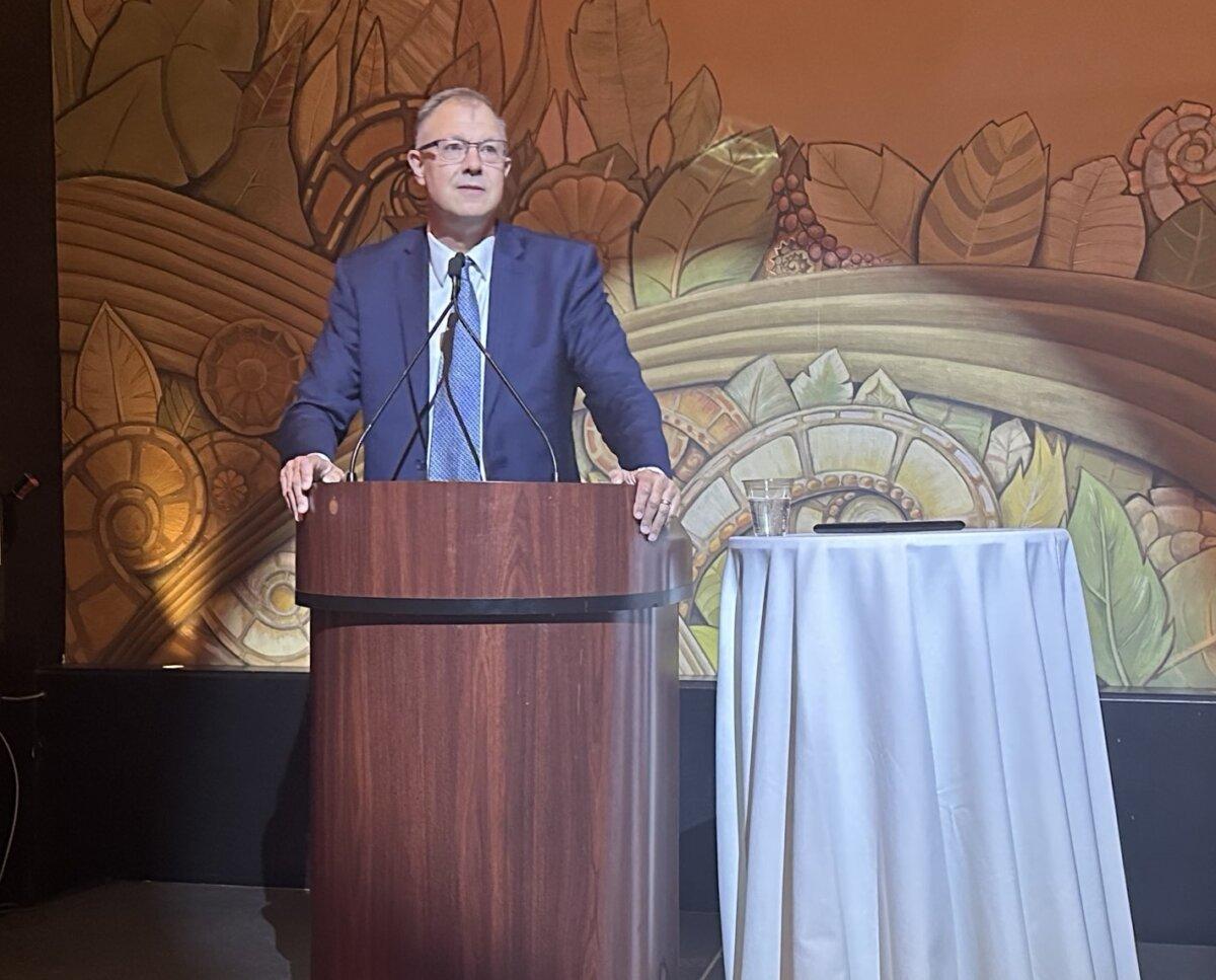 John Carpay, president of the Justice Centre for Constitutional Freedoms, speaks at the organization's awards ceremony in Toronto on June 13, 2025. (Omid Ghoreishi/The Epoch Times)