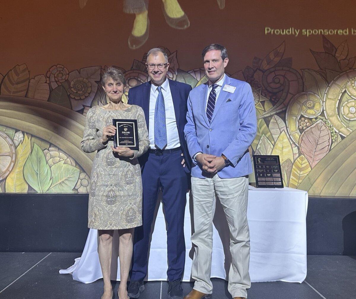 (L-R) Academic Frances Widdowson, John Carpay, president of the Justice Centre for Constitutional Freedoms, and Peter Stock, chairman of the board of directors of the Justice Centre, at an award ceremony in Toronto on June 13, 2025. (Omid Ghoreishi/The Epoch Times)