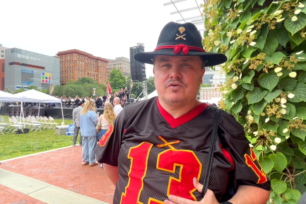 Veteran Steven Hill attends the celebration at Independence Mall on June 14, 2025. (Frank Liang/The Epoch Times)