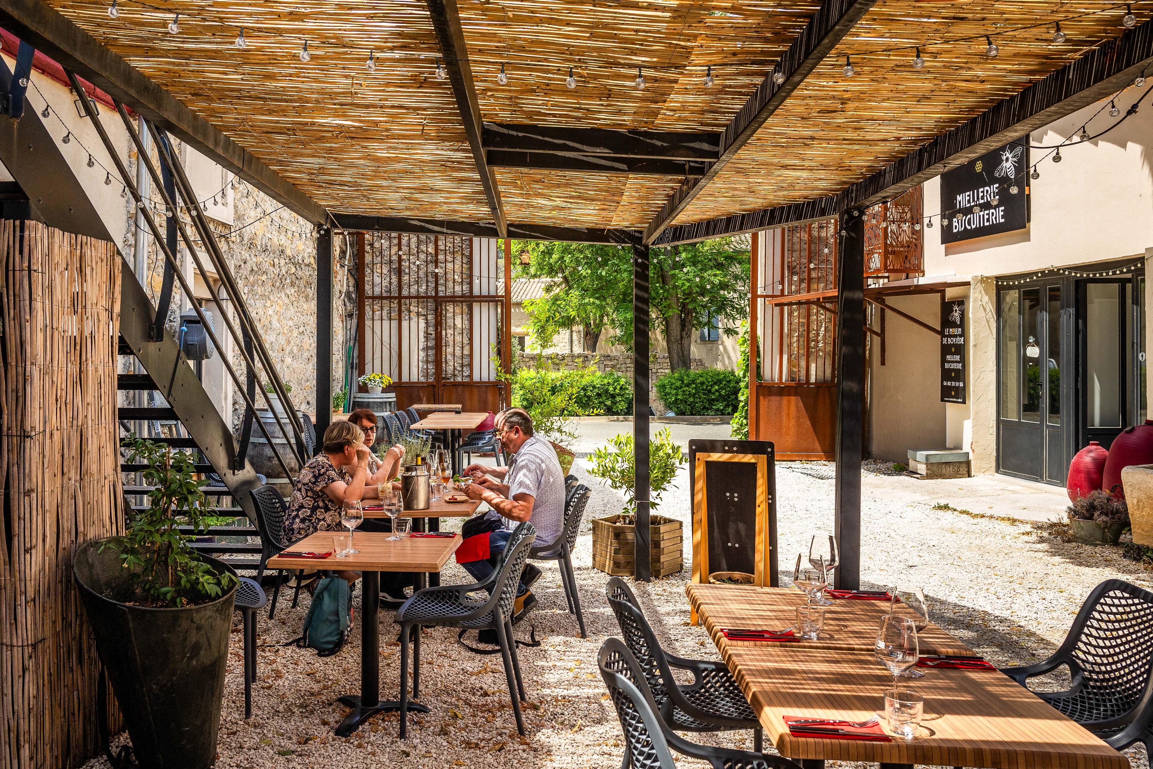 image-5875631