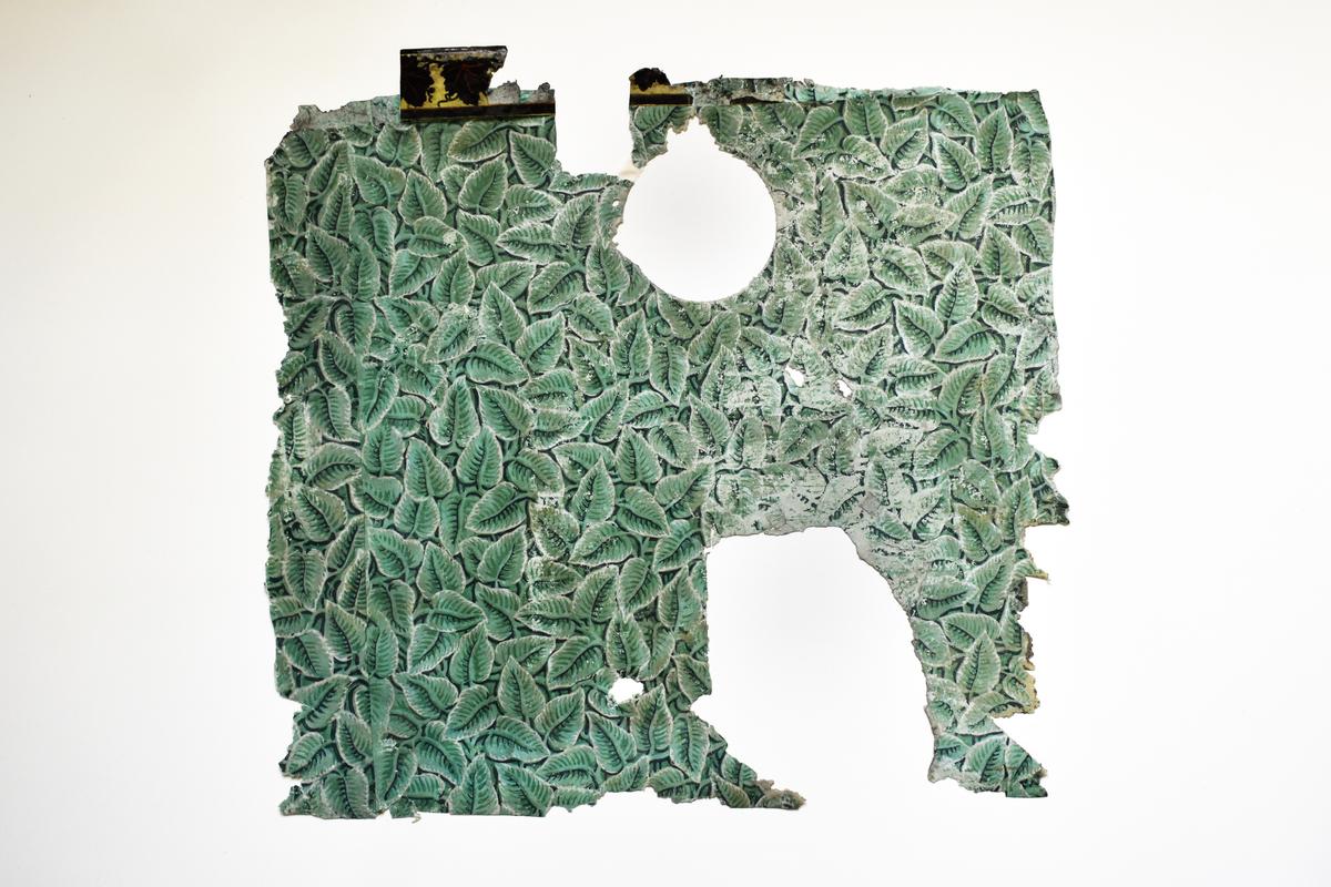 "Chawton Leaf" wallpaper fragment, 1712–1836, found in Jane Austen's dining room. (Courtesy of Jane Austen House)