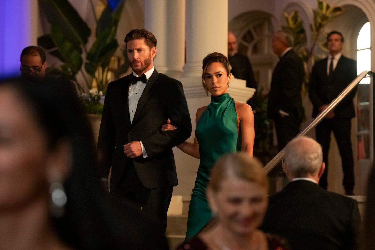 Mark Meachum (Jensen Ackles) and Amber Oliveras (Jessica Camacho), in “Countdown.” (Amazon Prime)