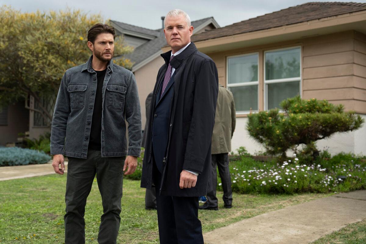 Mark Meachum (Jensen Ackles, L) and Nathan Blythe (Eric Dane), in “Countdown.” (Amazon Prime/MovieStillsDB)