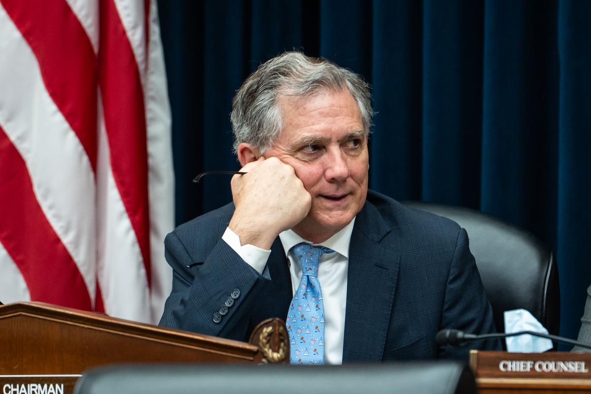 Chairman of the House Financial Services Committee Rep. French Hill (R-Ark.) presides over a hearing on Capitol Hill in Washington on June 24, 2025. (Madalina Kilroy/The Epoch Times)