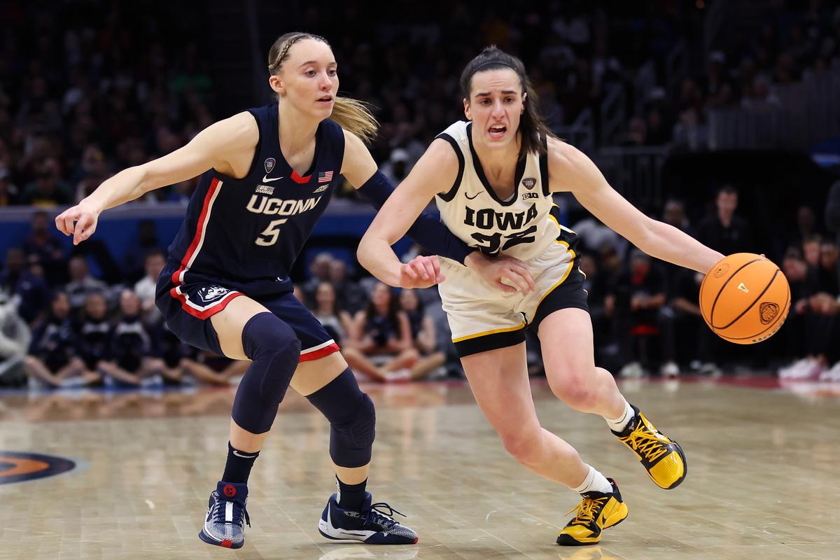 Bueckers Could Face an Injured Clark in Their First WNBA Matchup