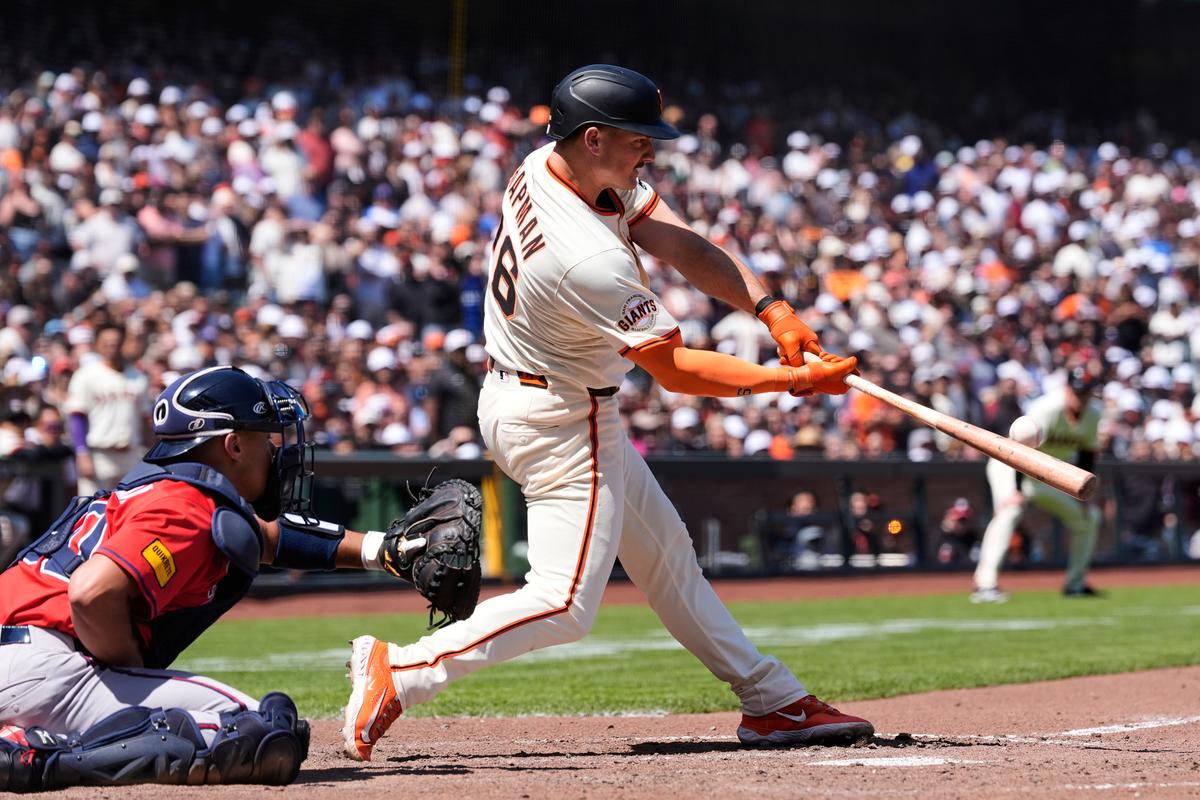 Matt Chapman Hits 2-run HR in 9th to Give Giants 3–2 Win Over Braves