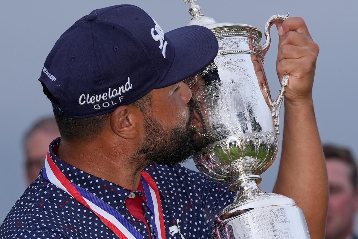J.J. Spaun Weathers the Worst of Wet Oakmont to Win US Open
