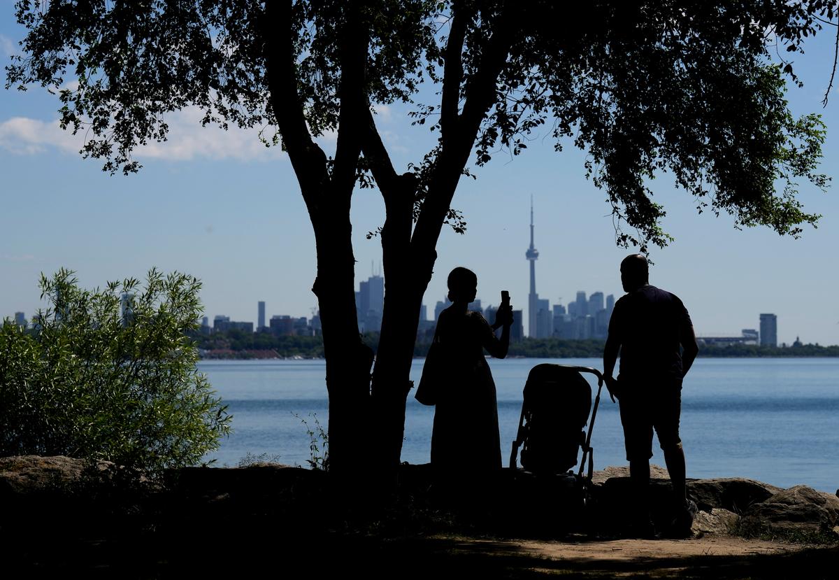 Environment Canada Issues Another Heat Warning for Southern Ontario This Weekend