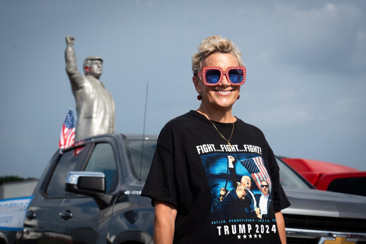 Lee Ann Galante attends the “Butler Miracle Anniversary” to celebrate President Donald Trump’s survival of an assassination attempt the year before, in Butler County, Pa., on July 13, 2025. (Samira Bouaou/The Epoch Times)