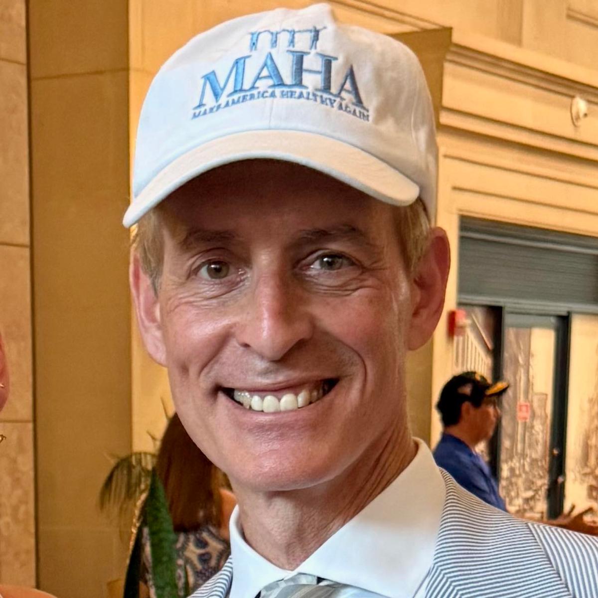 New York-based clinical hypnotherapist and sleep expert Jeffrey Rose is pushing for later start times for middle schools and high schools. (Photo contributed by Jeffrey Rose)