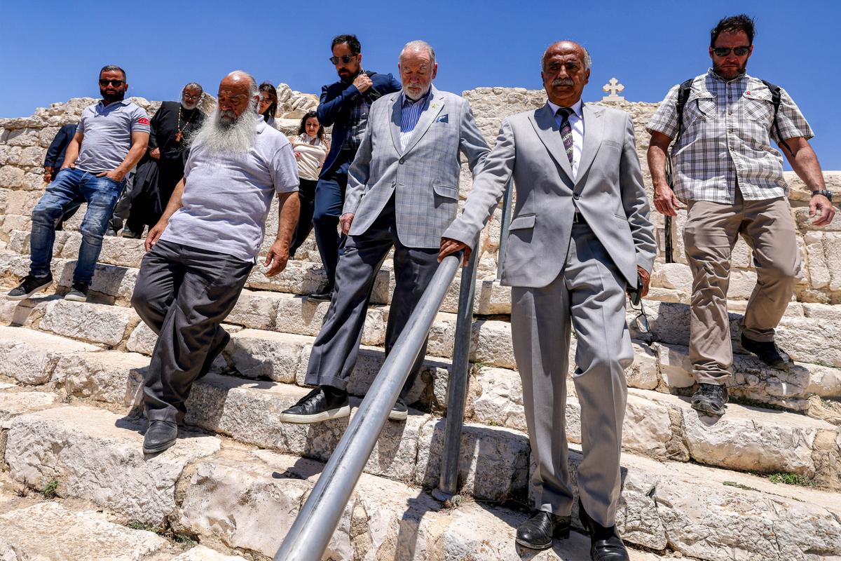 Huckabee Urges ‘Harsh Consequences’ Following Attack on West Bank Christian Community