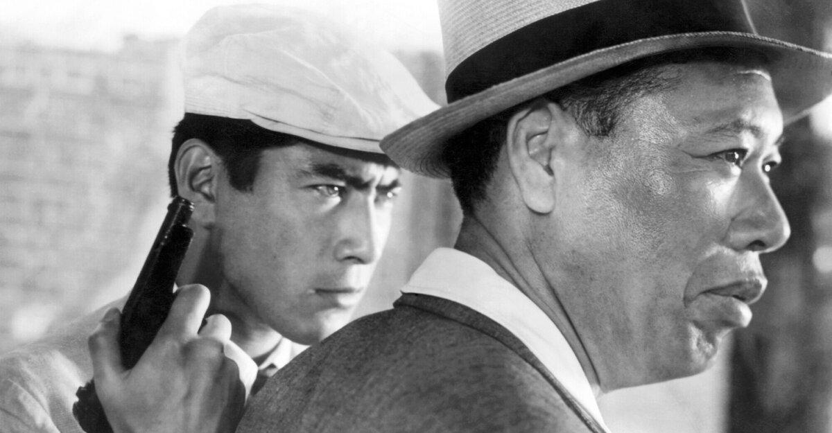 Murakami (Toshiro Mifune, L) teams up with Sato (Takashi Shimura), in “Stray Dog.” (Toho)