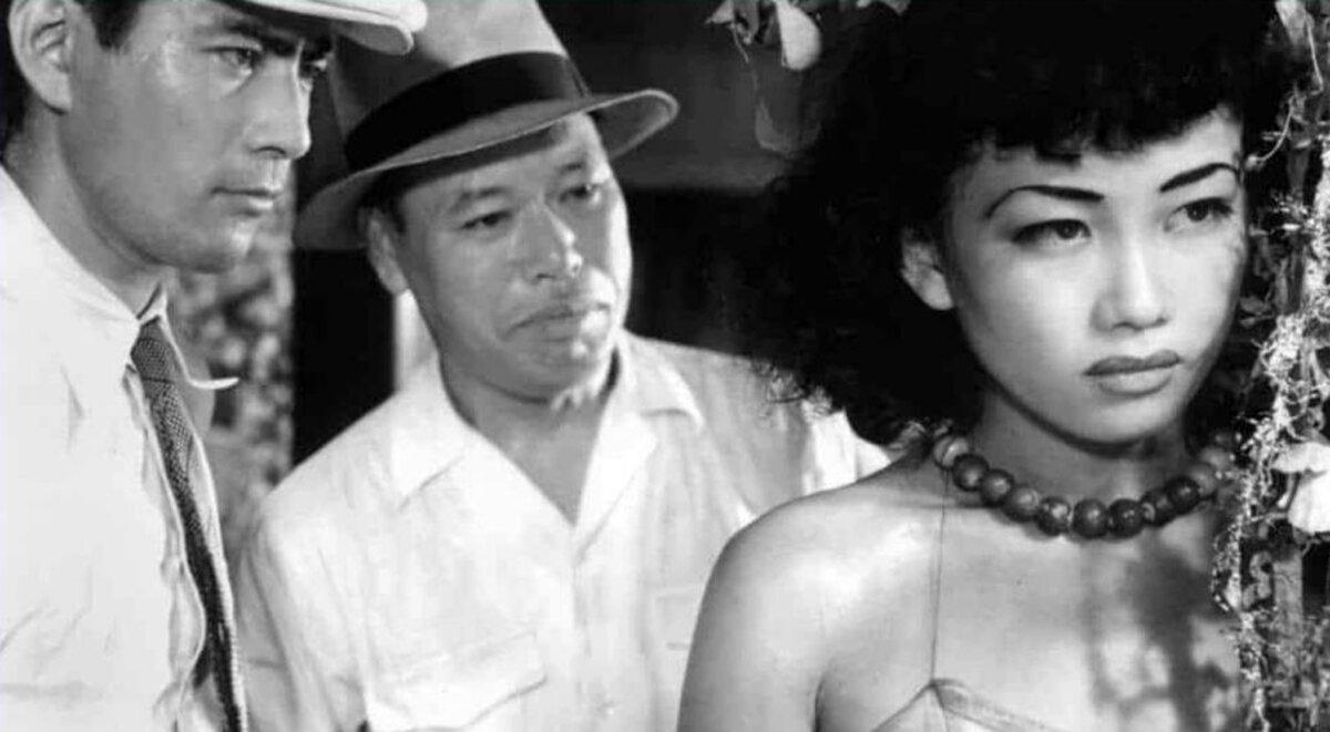 (L–R) Murakami (Toshiro Mifune), and Sato (Takashi Shimura), and Harumi Namikiin (Keiko Awaji), in “Stray Dog.” (Toho)