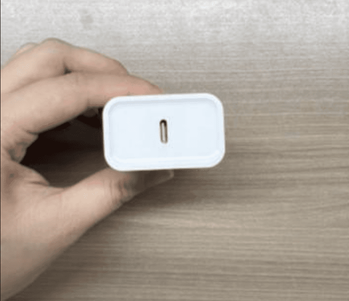 QTHN smartwatch chargers purchased on Amazon.ca are being recalled due to a potential fire hazard. (Health Canada photo)