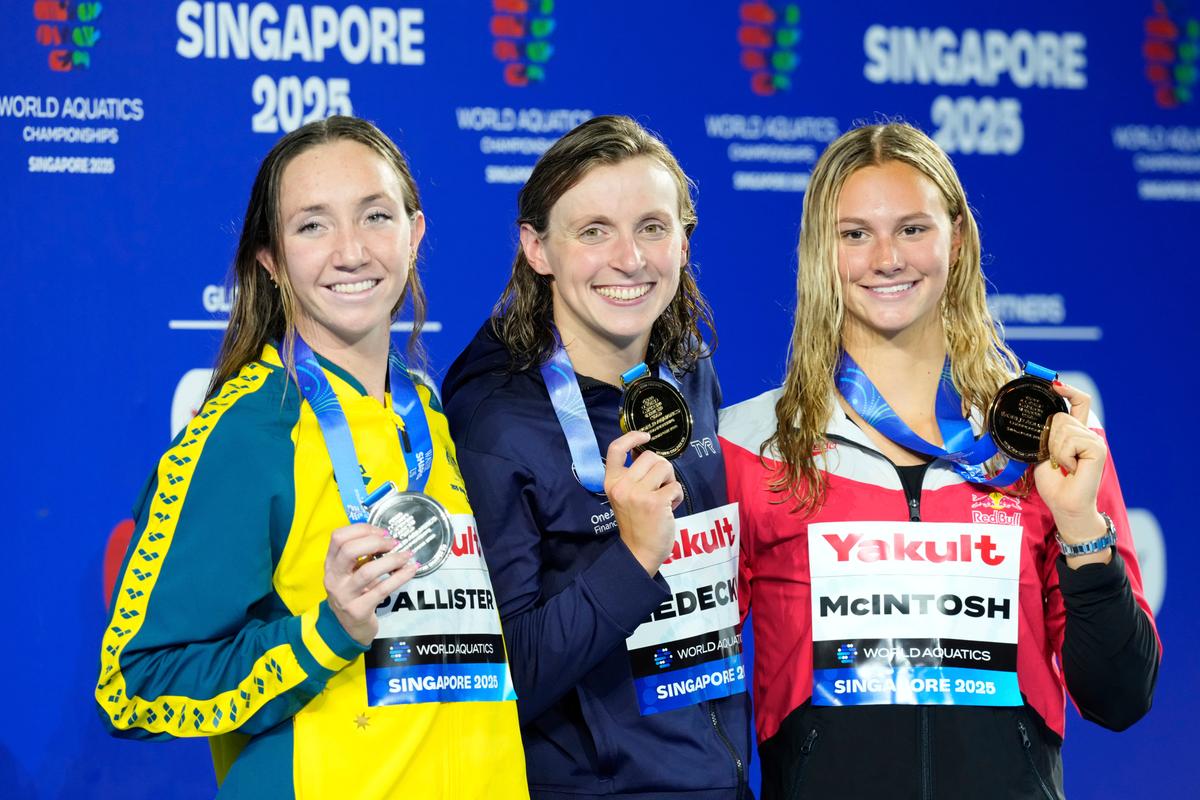 Americans Set Mixed Freestyle Relay World Record at World Championships, Ledecky Wins Again