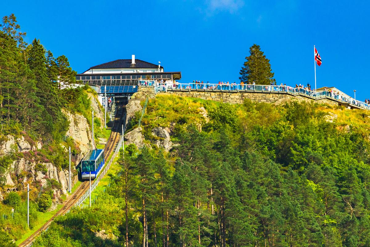 The funicular railway climbs Mount Floyen in Bergen, Norway. (Marius Dobilas/Shutterstock)