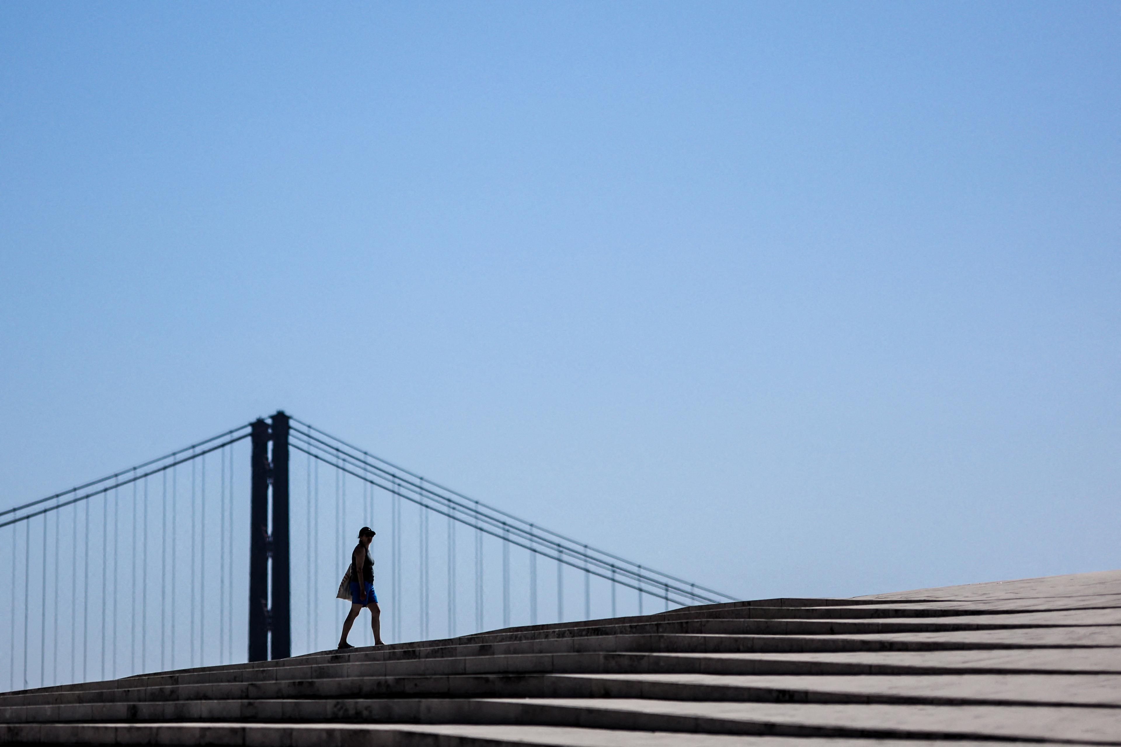 image-5898351