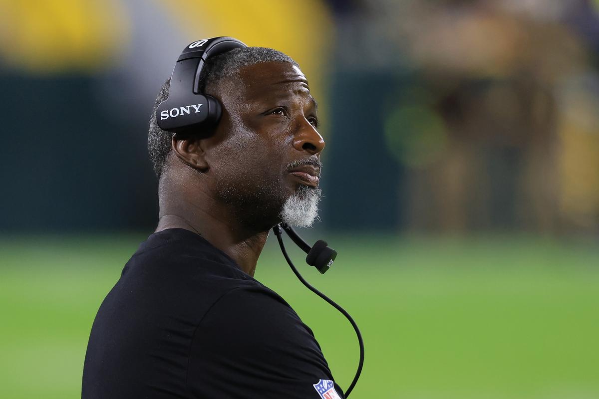 Jets’ New Coach Aims to Break the Team’s 14-Season Playoff Drought