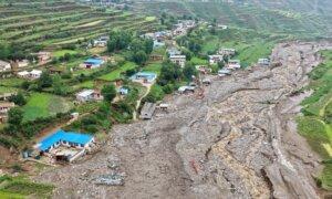 Gansu, China Landslide Buries 33 at Forestry Work Site, Killing at Least 5