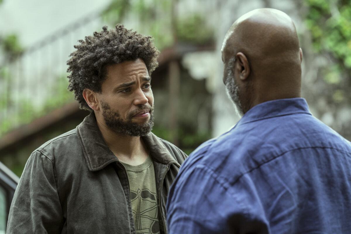 CIA spymaster Jed Haverford (Robert Wisdom, L), in “The Terminal List: Dark Wolf.” (Attila Szvacsek/Attila Szvacsek/Prime)