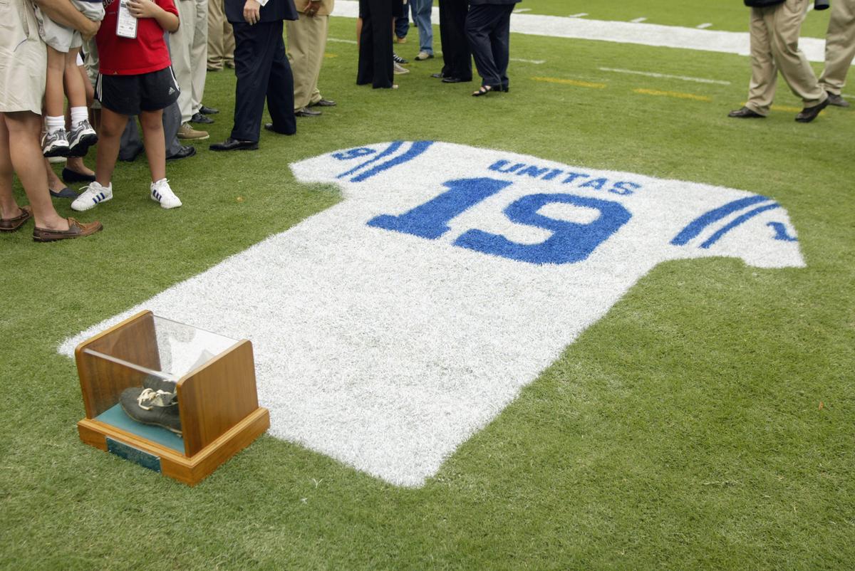 NFL Hall of Fame Johnny Unitas Set Bar for 2025 Modern-Day Quarterbacks to Emulate