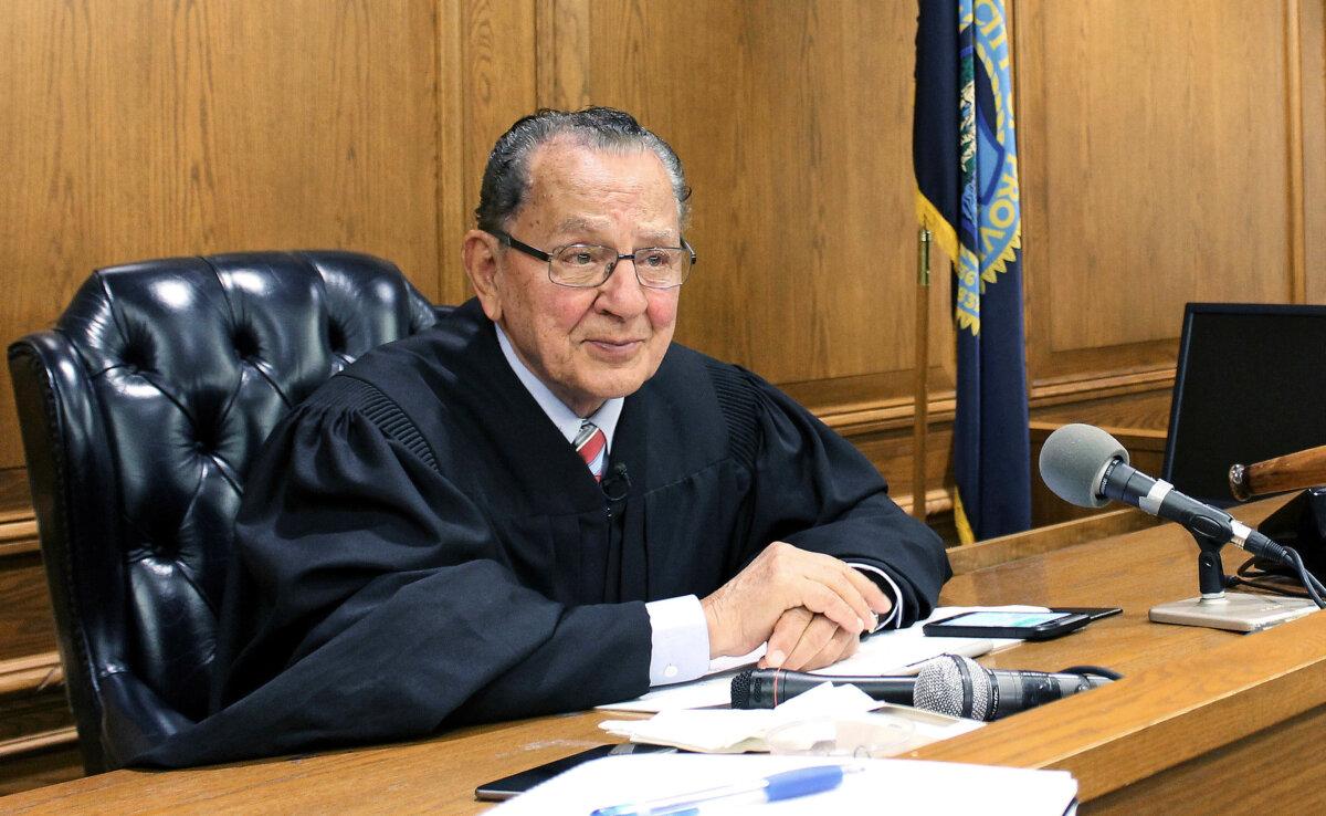Providence Municipal Court Judge Frank Caprio sits on the bench in Providence, R.I., on Aug. 10, 2017. (Michelle R. Smith/AP Photo)