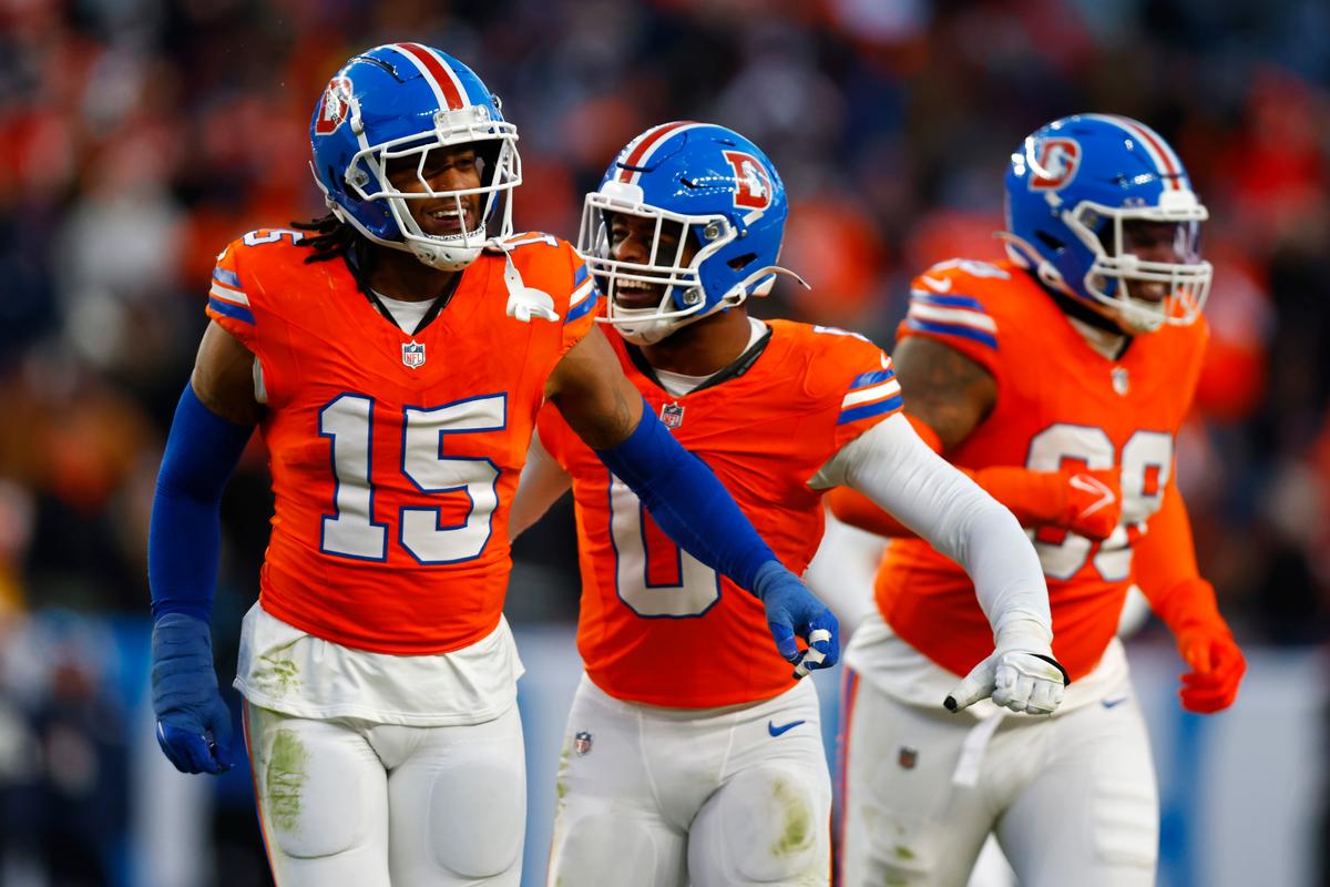 Broncos Lock Up All-Pro Edge Nik Bonitto With 4-Year, $106 Million Deal