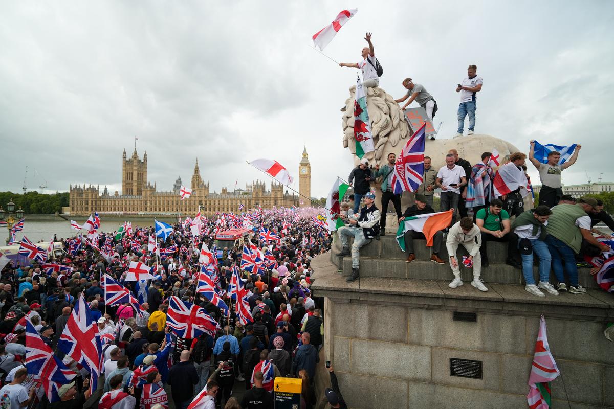 ‘Unite the Kingdom’ Rally in London Draws Massive Crowd