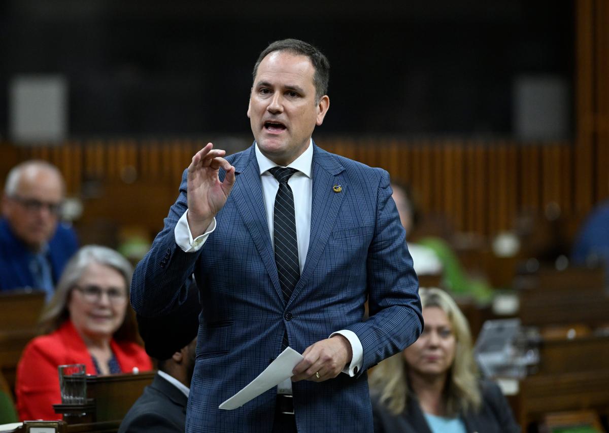 Tories Press Government on Emails Tied to $1 Billion BC Ferries-China Deal
