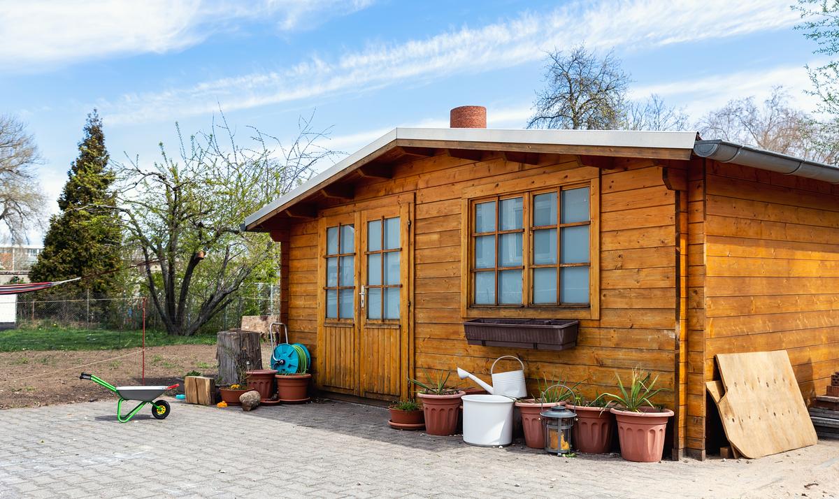 Ask Angi: How Should I Plan for a New Shed?