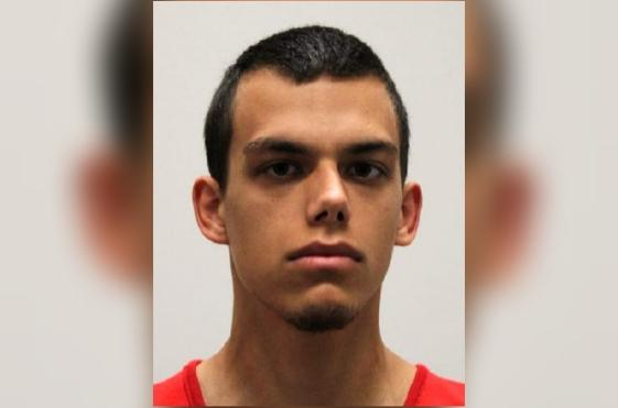 Tommy Bernier-Thibault is wanted by Lévis Police for assault. (Police handout photo)