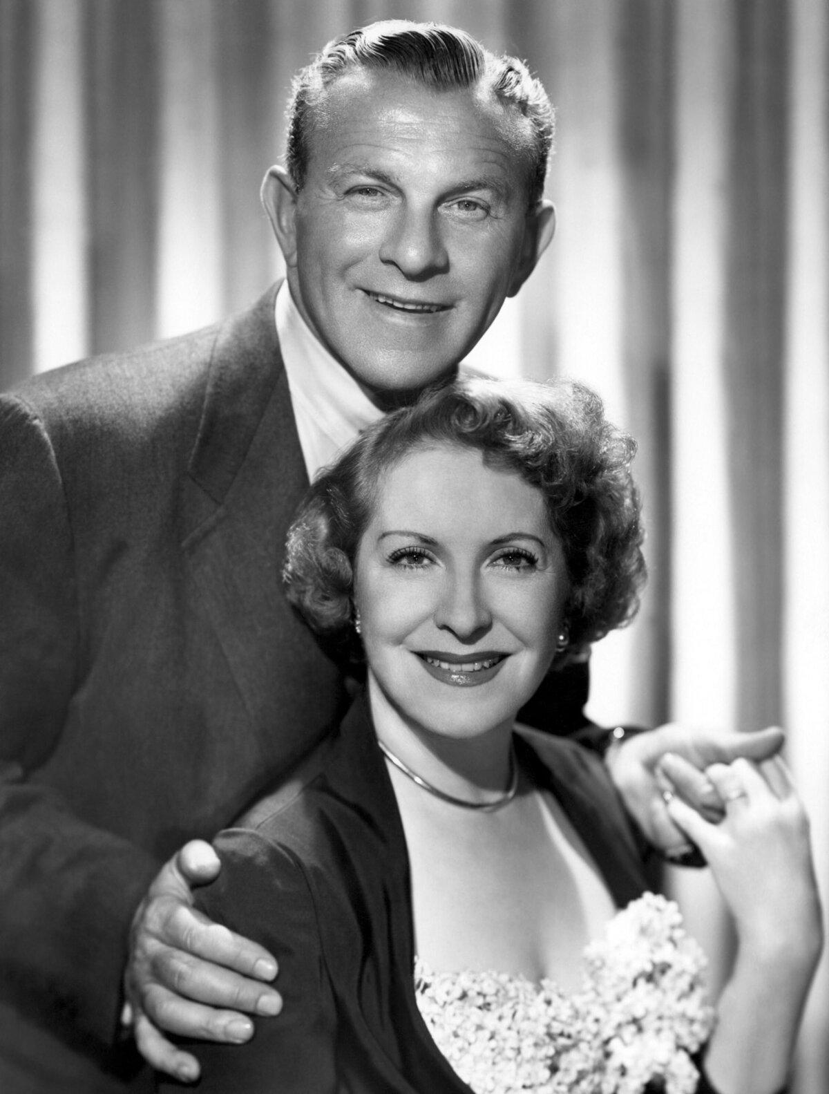 George Burns and Gracie Allen in 1952. (Public Domain)