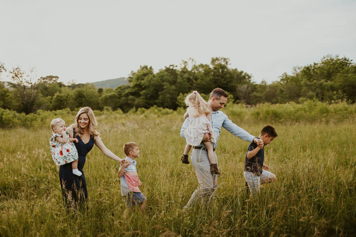 Lilley with her family. (Eileen Sandoval/Steil Image)