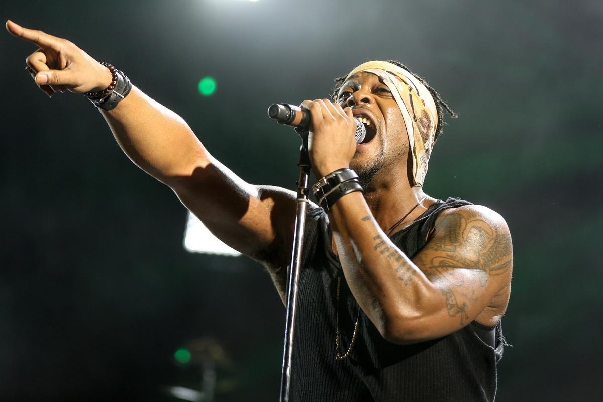 R&B Soul Singer and Grammy Winner D’Angelo Dies at 51