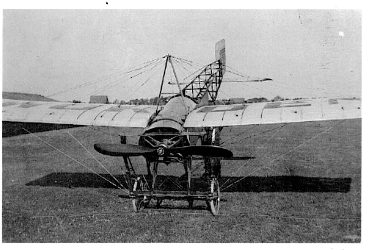 Around 1914, Schmid built a plane for a New York barnstormer. (Courtesy of Krista Thomas)
