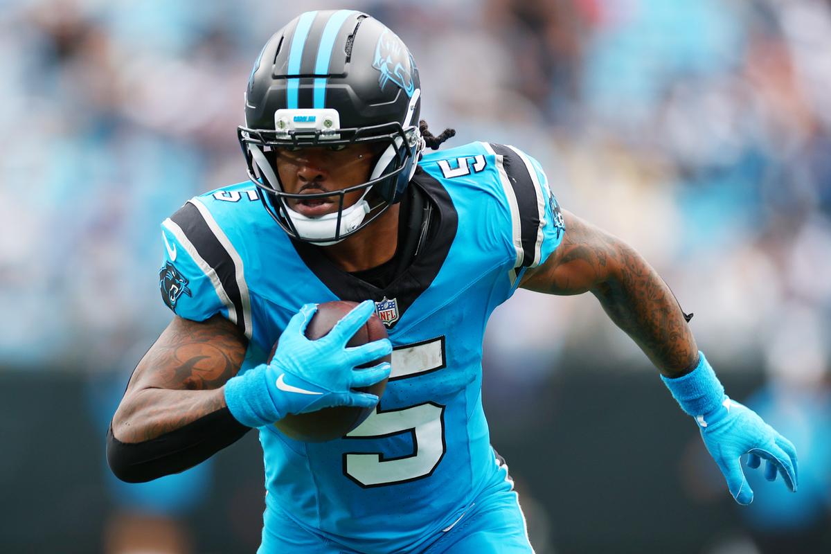 Panthers Ready to Roll With ‘2-Headed Monster’ of Hubbard, Dowdle