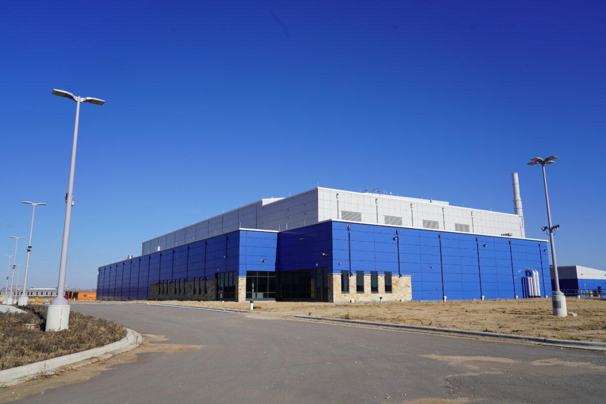 Under construction, SHINE's Chrysalis facility in Janesville, Wis., will produce medical isotopes like molybdenum-99. (Courtesy of SHINE Technologies)