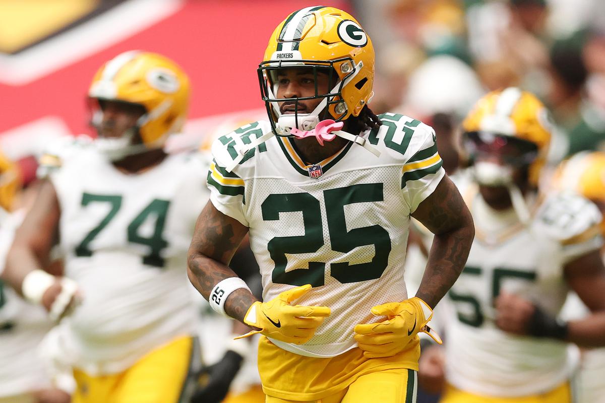 Packers’ Nixon Says Aaron Rodgers Helped Him Open Up in Green Bay