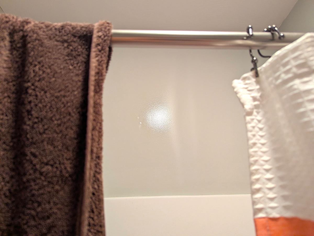 Ask the Builder: How to Minimize Mildew in Your Bathroom