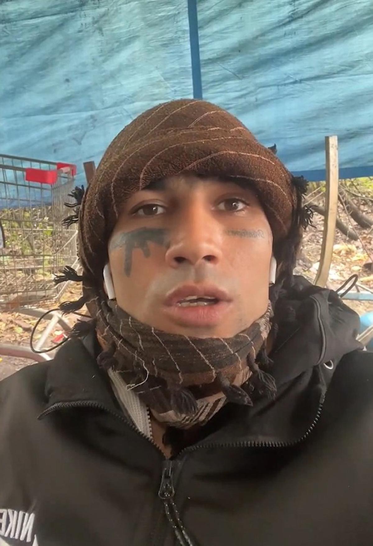 Migrant Accused of Threatening to Kill Nigel Farage Opts Not to Give Evidence