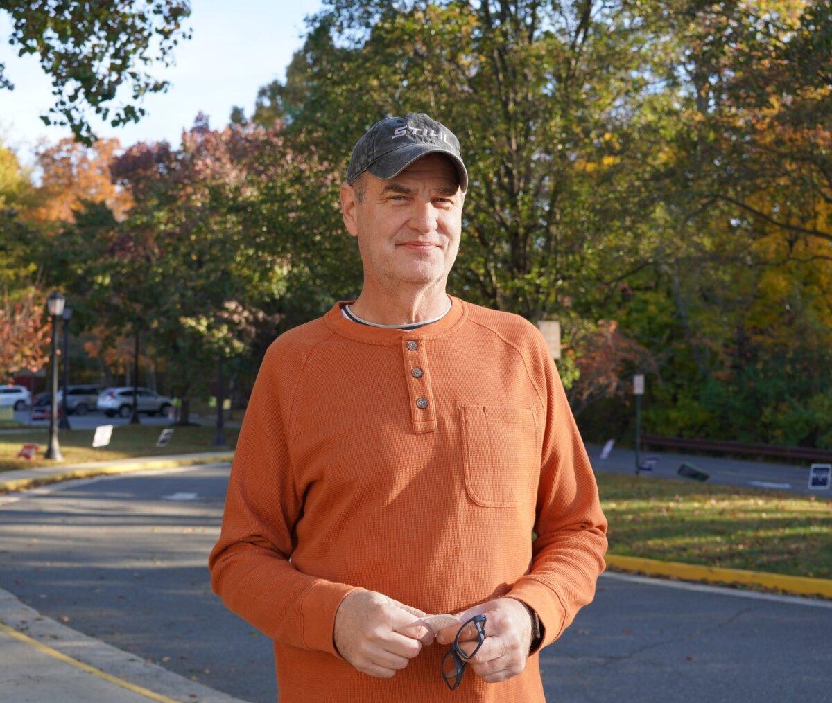 Brian Luwis, a voter from McLean, Va., at an early voting station in Great Falls, Va., on Nov. 1, 2025. (Terri Wu/The Epoch Times)