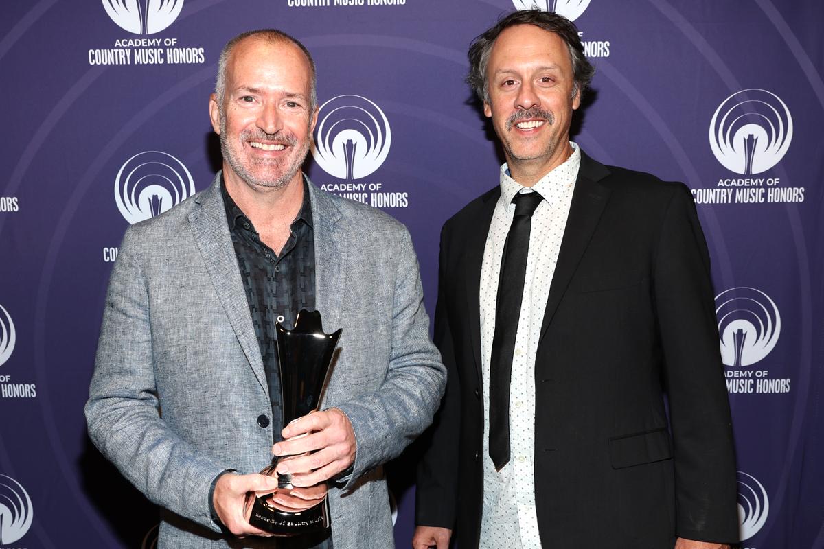 Todd Mayo (L) and Joe Lurgio of The Caverns won Theater of the Year Award during the 18th Academy of Country Music Honors on Aug. 20, 2025 in Nashville. (Terry Wyatt/Getty Images)