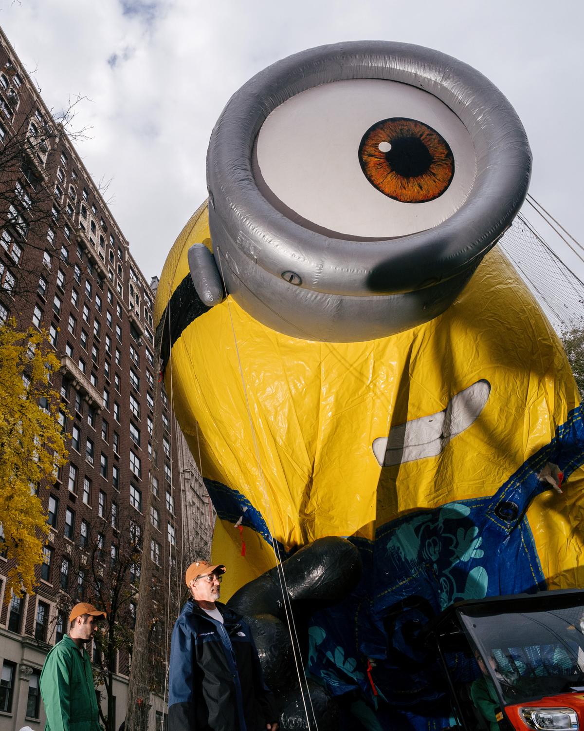 America in Photos: Thanksgiving Festivities, Texas Storm, and National Guardsmen Shot