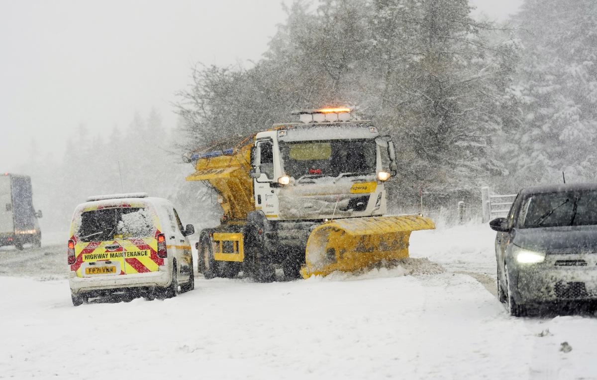 Coldest Night of Season Recorded in Most of UK as Snow Forces School Closures