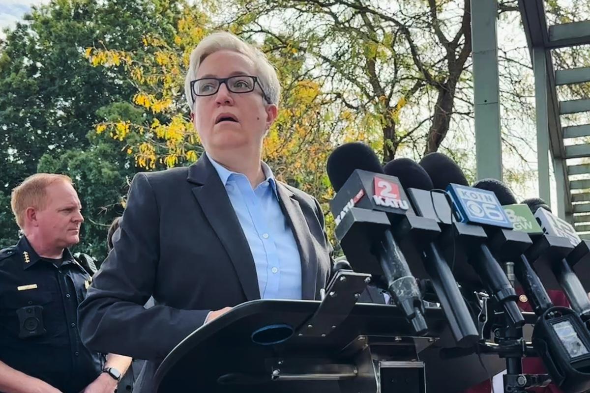 Oregon’s Governor Declares Emergency to Ensure the State Gets Enough Fuel After Pipeline Leak