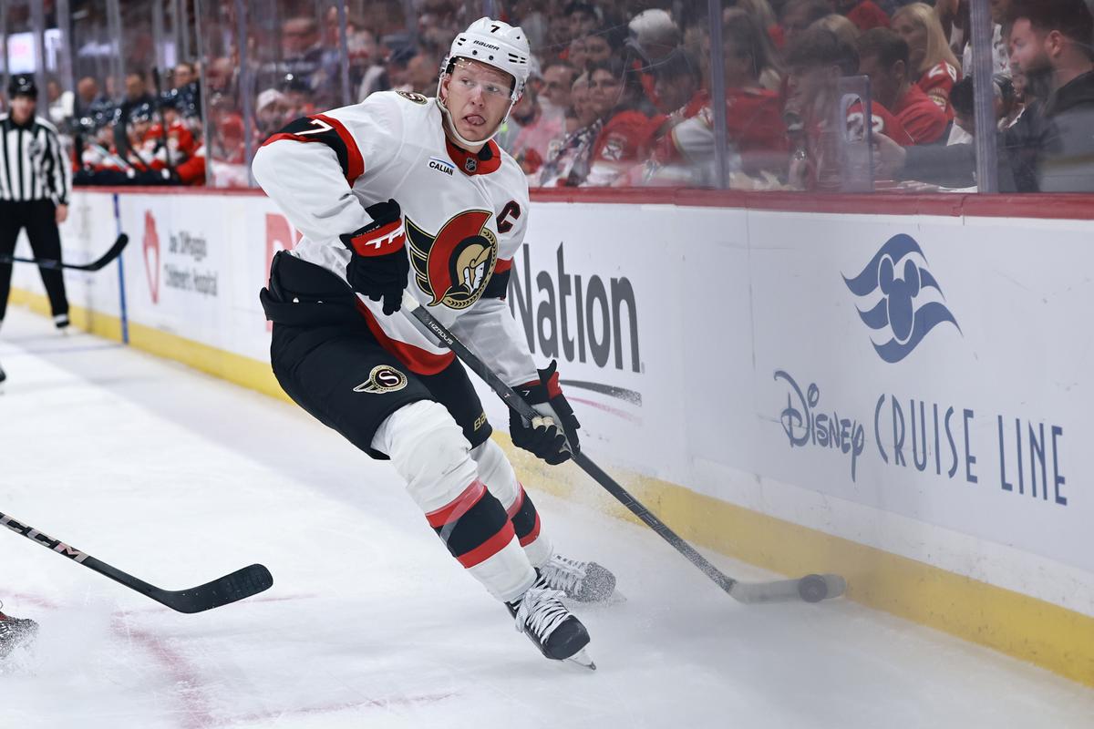 Brady Tkachuk #7 of the Ottawa Senators controls the puck against the Florida Panthers during the first period at Amerant Bank Arena in Sunrise, Fla., on Oct. 11, 2025. (Carmen Mandato/Getty Images)