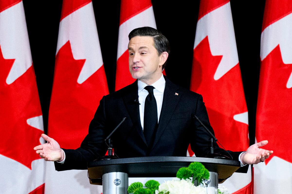 Conservative Party Leader Pierre Poilievre speaks during the Parliamentary Press Gallery Dinner in Ottawa on Nov. 29, 2025. (The Canadian Press/Spencer Colby)